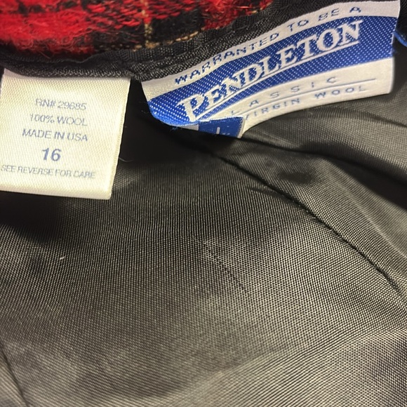 Pendleton Christmas Blazer and Skirt Suite Set - Picture 8 of 9